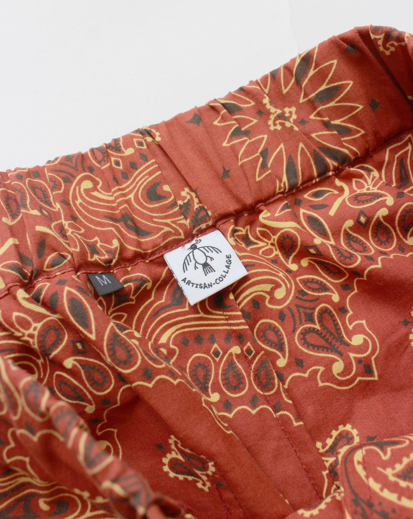 Paisley Bandana Shorts ”Terracotta”