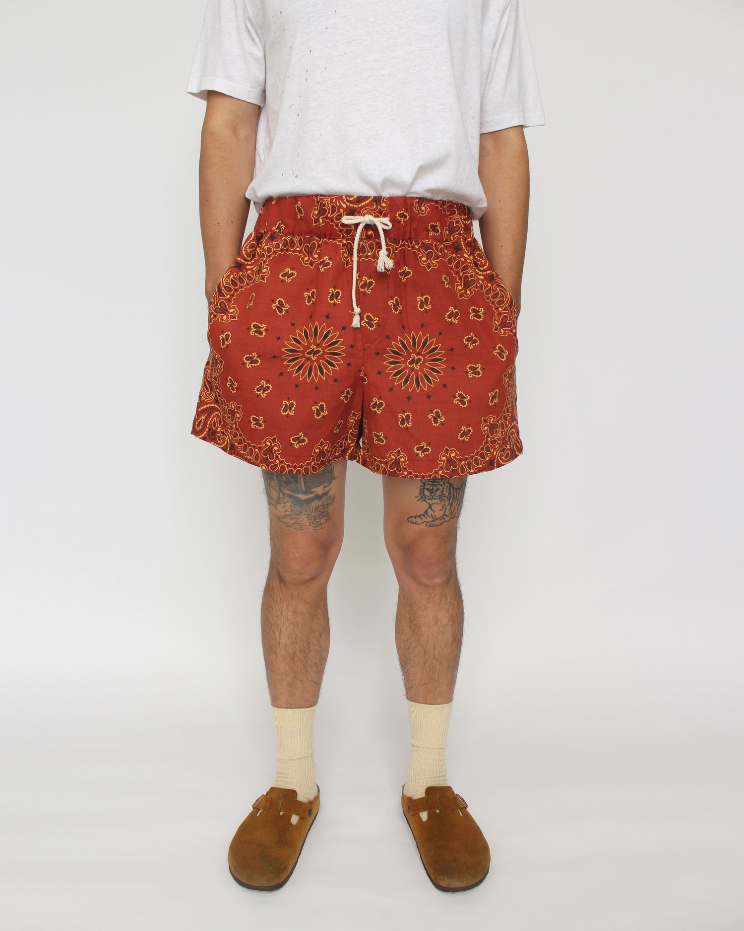 Paisley Bandana Shorts ”Terracotta”