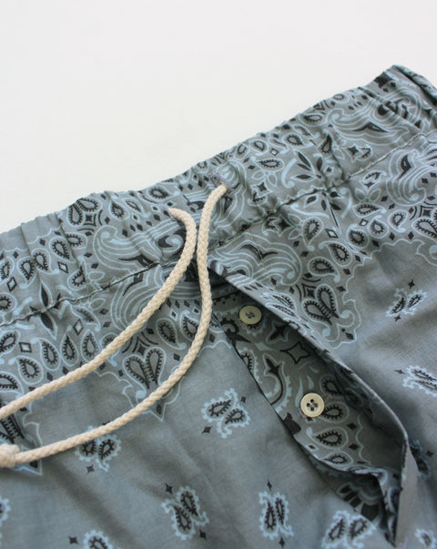 Paisley Bandana Shorts "Chambray"