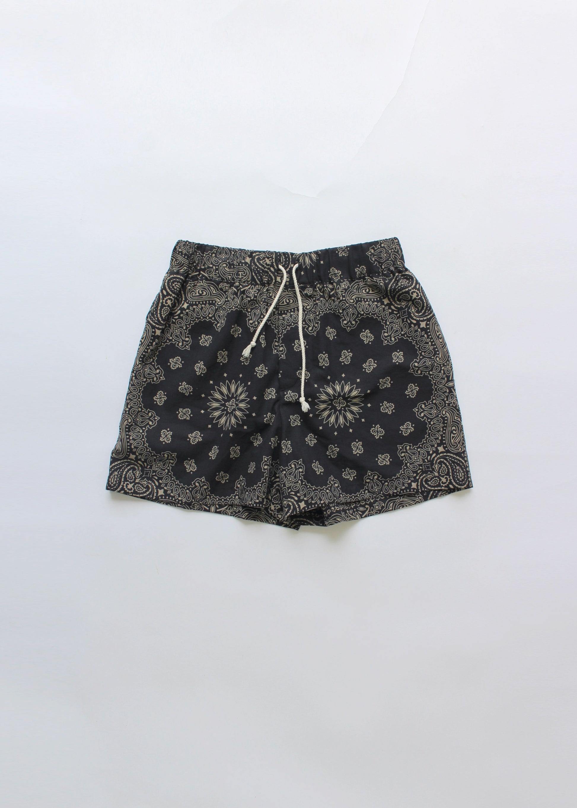 Paisley Bandana Shorts "Black"